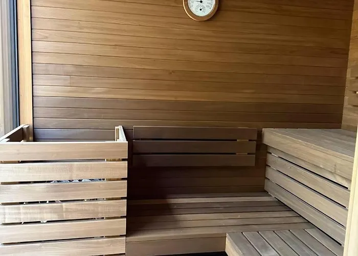 木屋 Girski 布克维