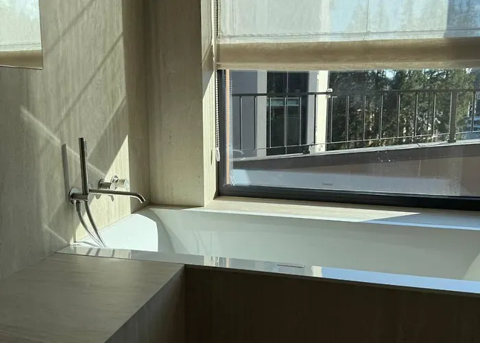 Girski 木屋 布克维